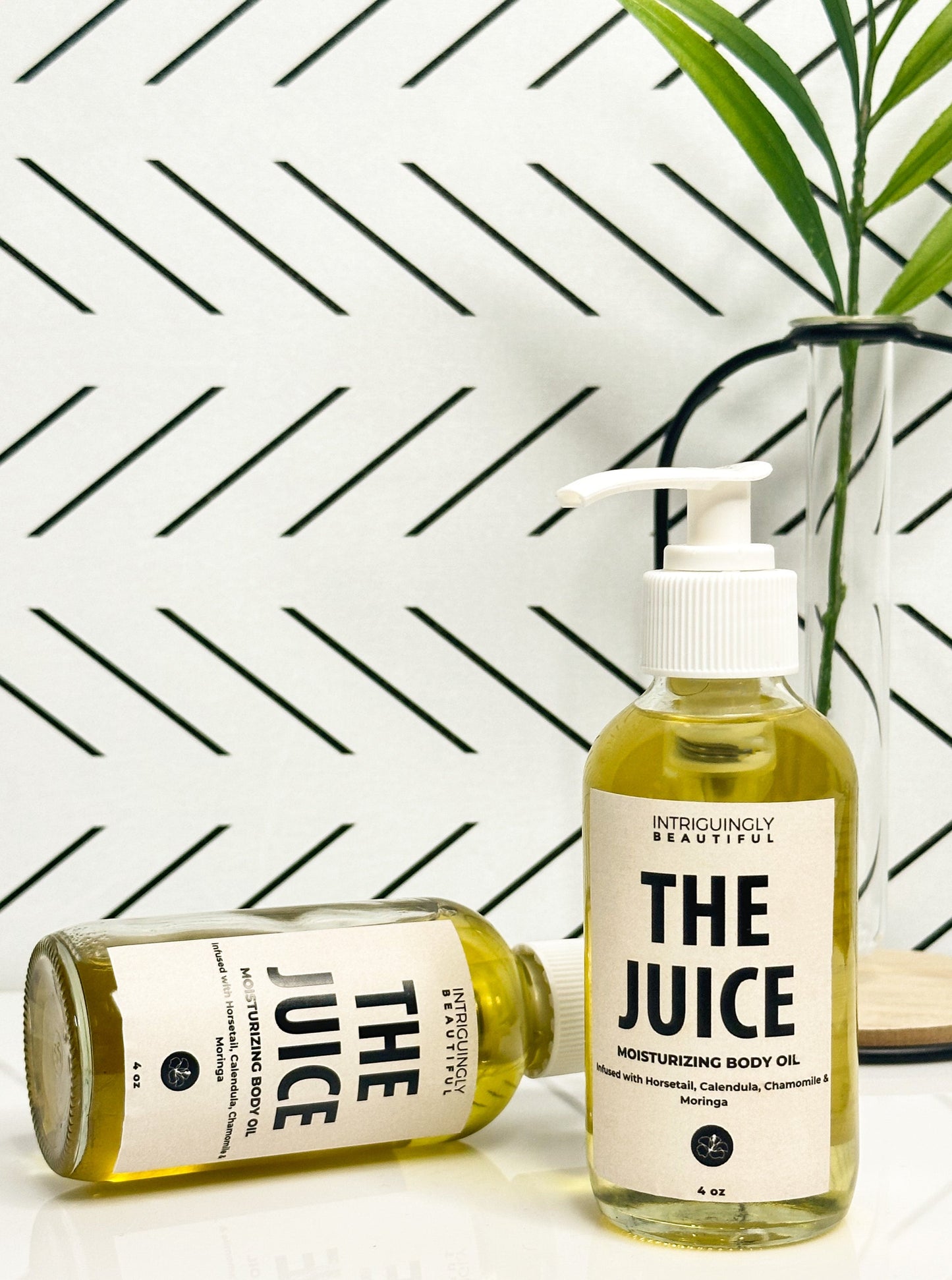 The Juice Body Oil – Intriguingly Beautiful